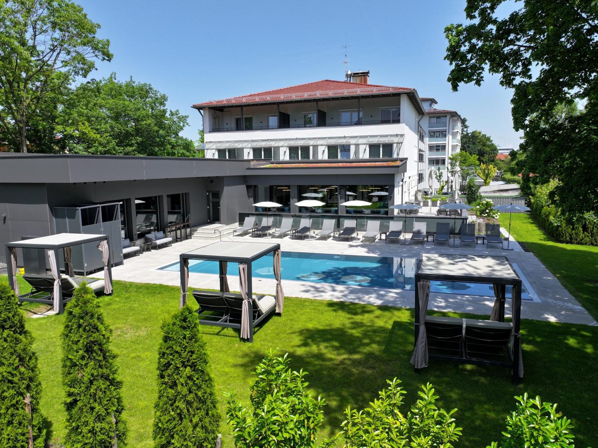 Aqua Blu Hotel Bad Fussing Bagian luar foto